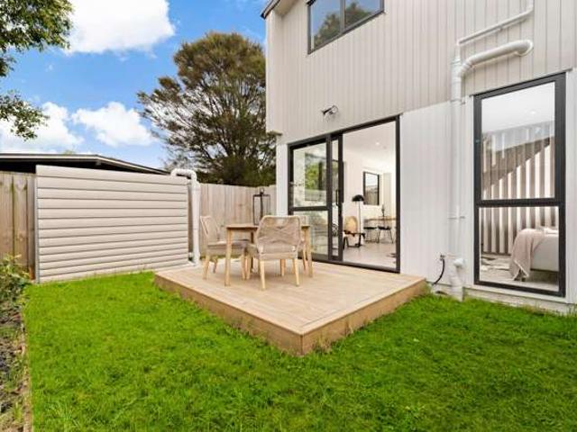 7 & 8/113 Te Atatu Road, Te Atatu South, Waitakere City