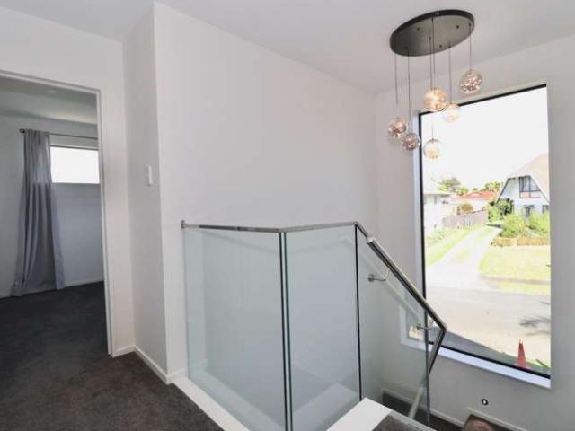 7D Pinehurst Place, 1824, Manukau City