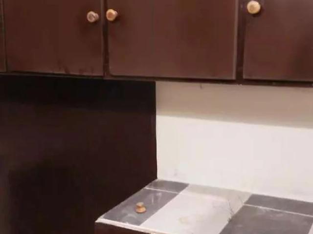 7marla upper portion 2bad attached bath tv lunch chaps flooring Lahore Cavalry Ground ID 36498