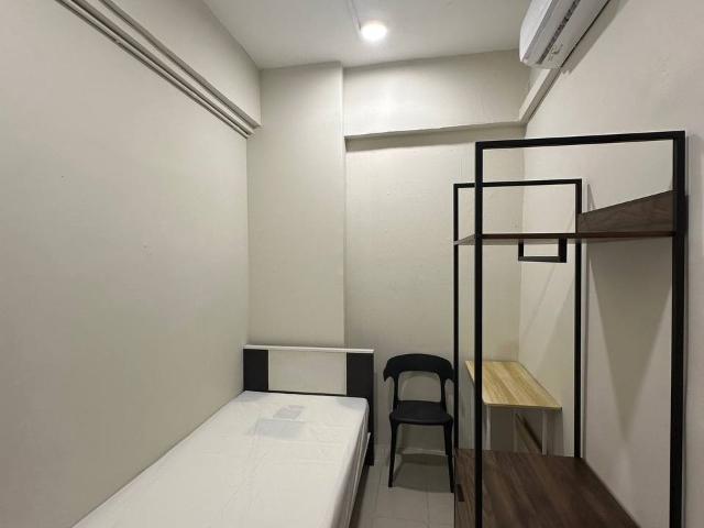 [7min walk to LRT Plaza Rakyat l 4min Maybank Branch ] ️ Private bilik aircon di dlm Bukit Bintang‼️