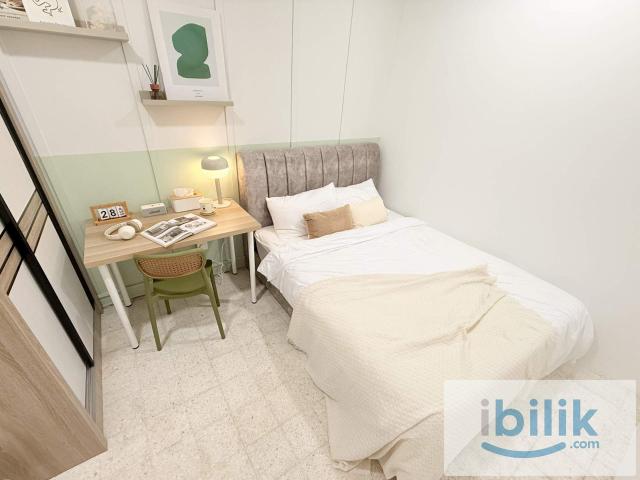7mins walk to lrt ss15 premium queen room for mix gender unit near inti college