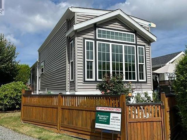 83 1142 Woss Lake Dr Nanaimo, British Columbia