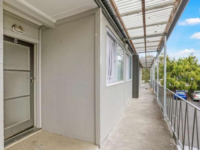 8/3 Tralee Place, Hillcrest, Hamilton City