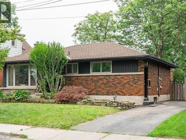 83 East 15Th Street, Hamilton, ON, L9A 4E8 house for sale | Listing ID 40842 | Royal LePage