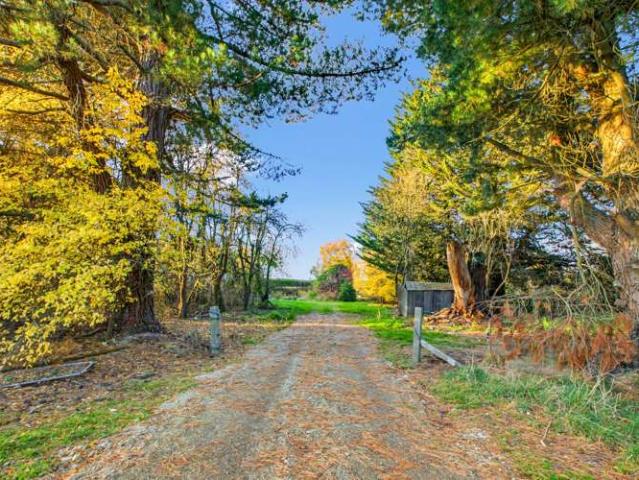 83 Hazeldine Road, Waikaia, Southland
