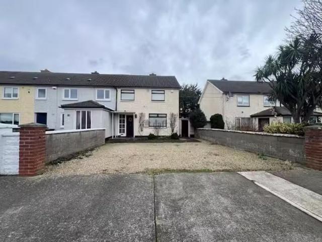 83 Mountain View Park, Rathfarnham, Churchtown, Dublin 14 is f.