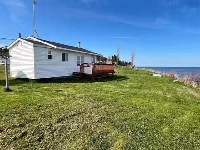 83 Ogden Lake, Amherst Shore, NS, B0L 1E0 house for sale Li.