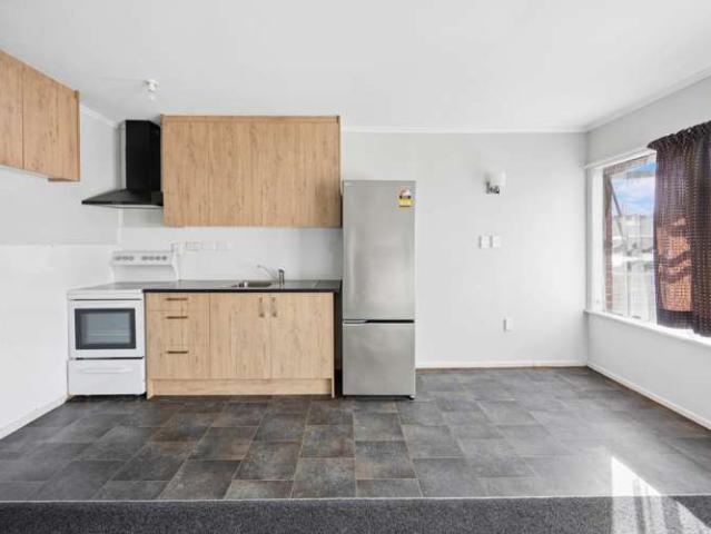 8/3 Rocklands Avenue, Mt Eden, Auckland City