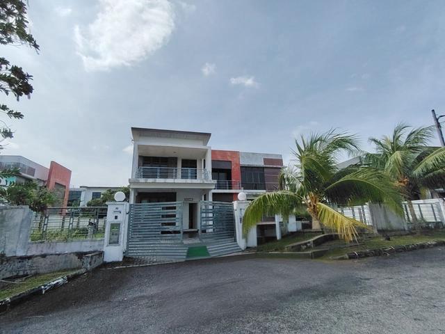8000 sqft Land Double Storey Bungalow Vista Kirana Ayer Keroh Melaka