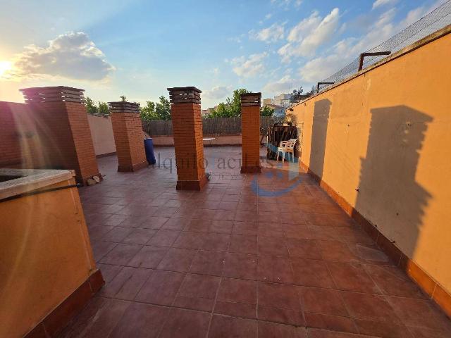| 800 €, 90 m²
