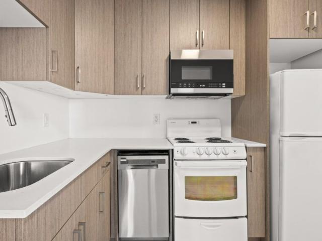 800 Beverley Street – Unit A