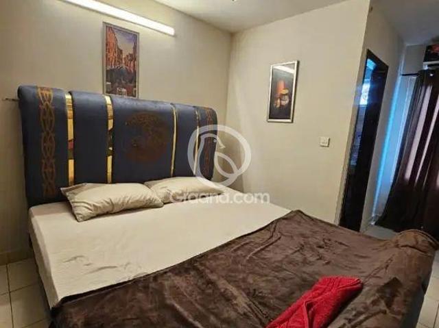 800 Ft² Flat for Rent