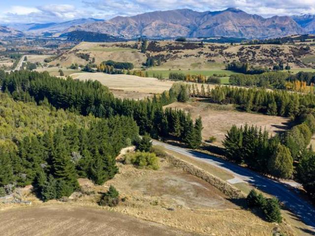 800 Lake Hawea Albert Town Road, Lake Hawea, Wanaka