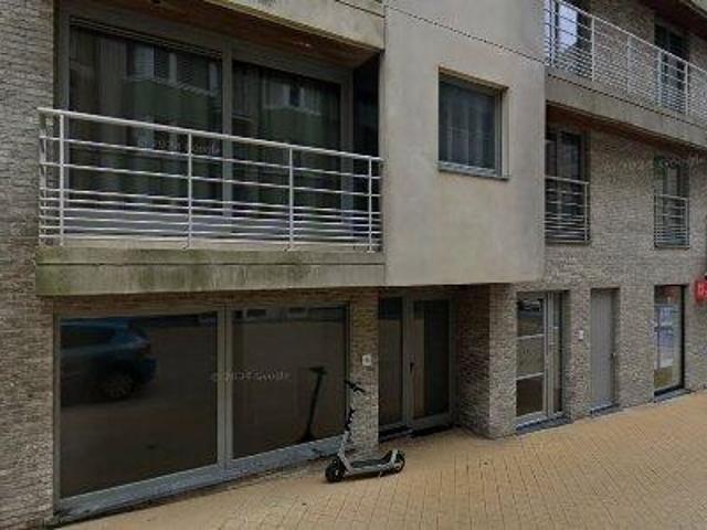 800 m2 office space for rent in Oostende