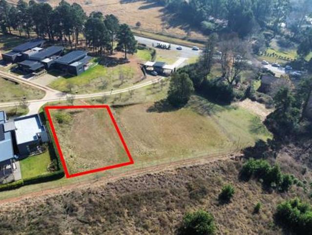 800 m² Land available in Nottingham Road