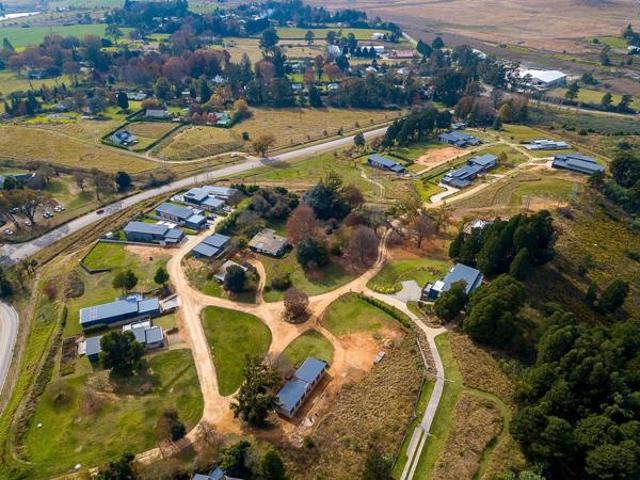 800 m² Land available in Nottingham Road