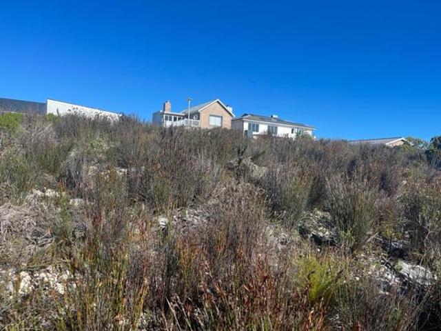 800 m² Land available in Struisbaai