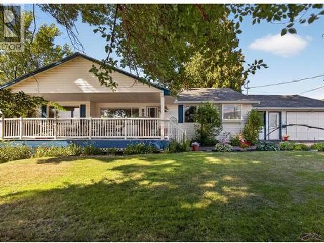 800 Montigny Road, West Kelowna, BC, V1Z 1S2 house for sale | Listing ID 10394 | Royal LePage