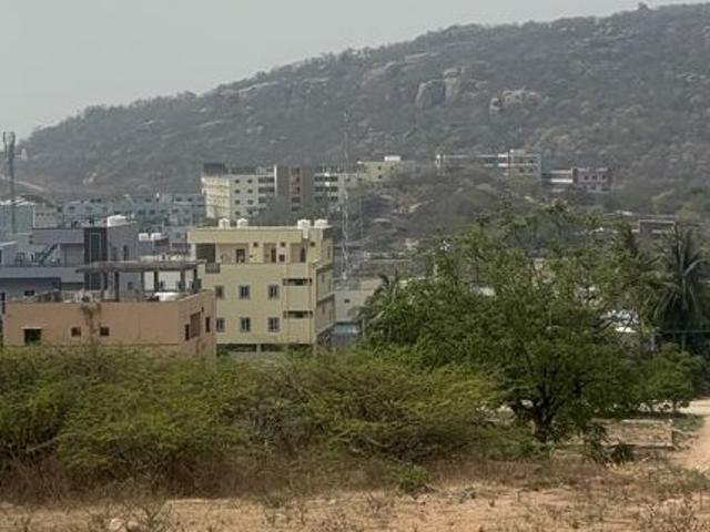 800 Sq.Yd. Plot in Vijayawada Highway Hyderabad Listing ID: #10256
