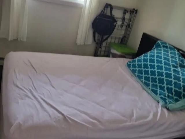 $800/mo with own bathroom heated garage and free gym access