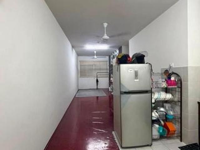 800sqftFull Loan Level 5 Kemuning Idaman Kota Kemuning2 Parking
