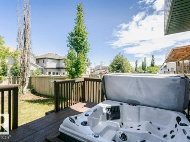 8018 3 Avenue, Edmonton, AB, T6X 1K6 house for sale | Listing ID E4498 | Royal LePage