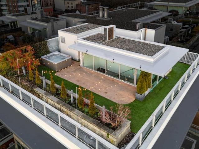 801 221 Union Street, Vancouver, BC, V6A 0B4 Single Family Property For Sale | Listing ID R3095 | Royal LePage
