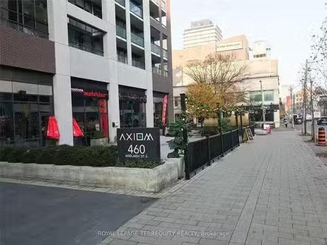 801 460 Adelaide Street E, Toronto, ON, M5A 0E7 condo for sa.