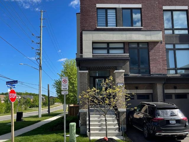 801 Heathrow Path N, Oshawa | 3Beds/3Bath, Townhouse, $3,000/mo | Condos. Ca