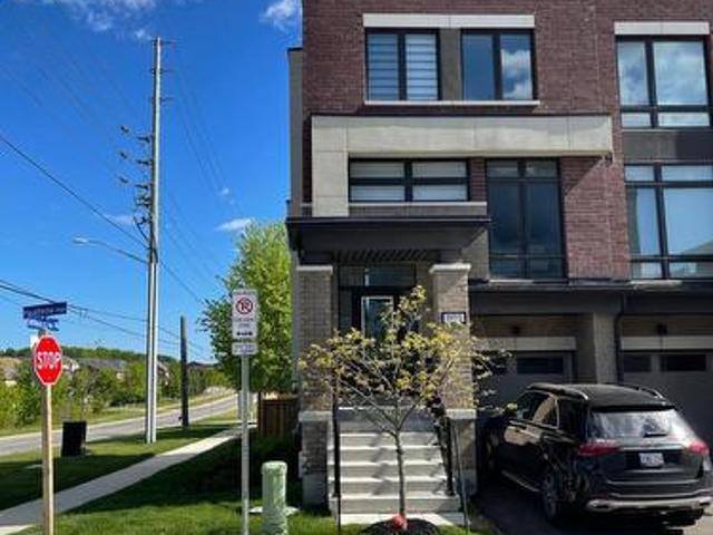 801 Heathrow Path, Oshawa, ON, L1H 7K5 house for sale | Listing ID E13212 | Royal LePage