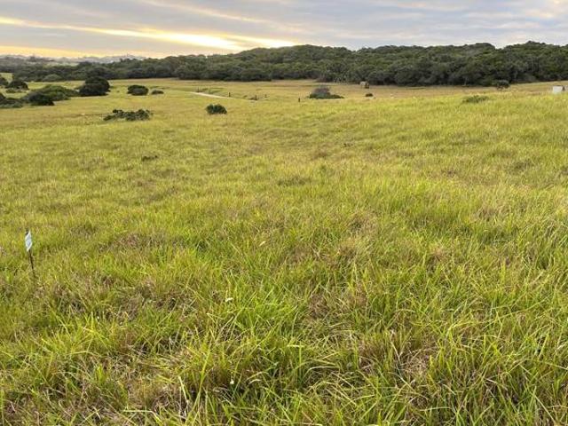 801 m² Land available in Kenton On Sea