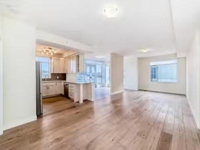802 16 Varsity Estates Circle Nw, Calgary, AB, T3A 2C5 condo.
