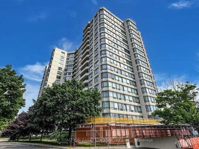 802 1 Steeles Avenue W, Toronto, ON, M2R 2W7 condo for sale | Listing ID C13661 | Royal LePage