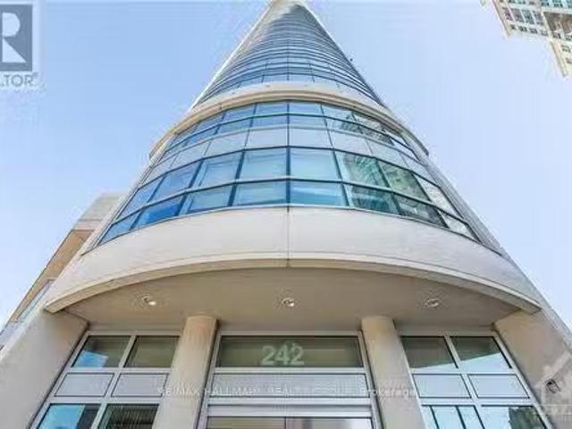 802 242 Rideau Street, Ottawa, ON, K1N 0B7 condo for sale.