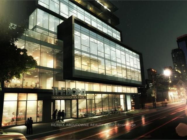 802 290 Adelaide Street W, Toronto | Expired, C12852 | Condos. Ca