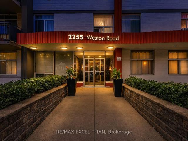 802 2 Weston Road, York | 2Beds/1Bath, Condo, $2,200/mo | Condos. Ca