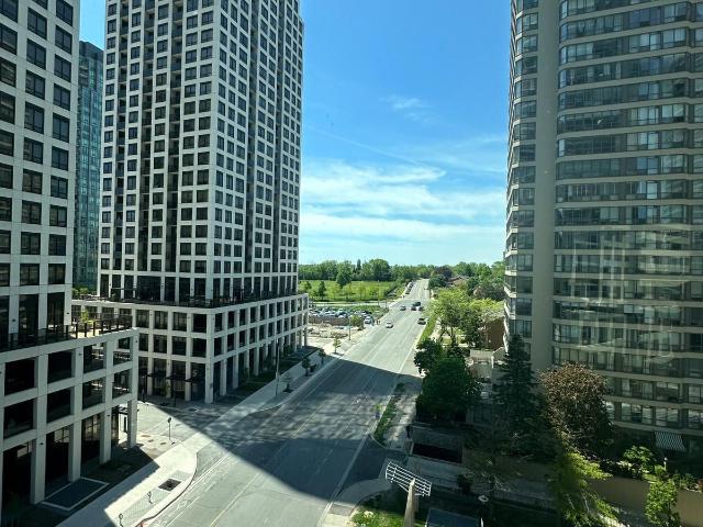 802 33 Elm Drive, Mississauga | For Rent @ $2,800 | Condos. Ca