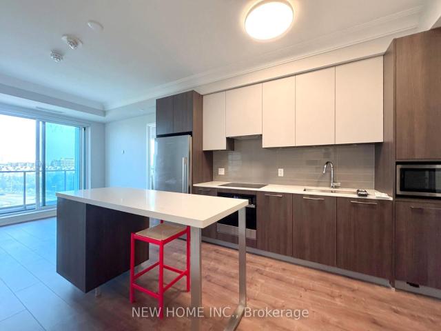 802 8 Water Walk Drive, Unionville | For Sale @ $698,000 | Condos. Ca