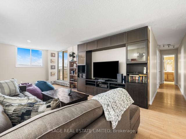 802 975 Warwick Court, Burlington | Leased, W12926 | Condos. Ca