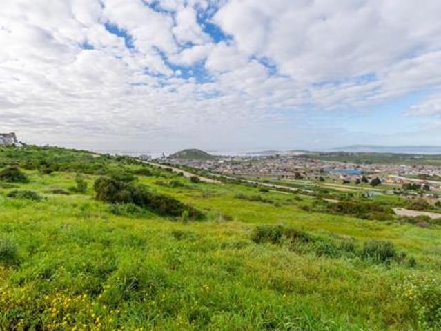 802 m² Land available in Hoogland