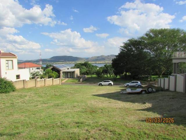 802 m² Land available in Kosmos Ridge Estate