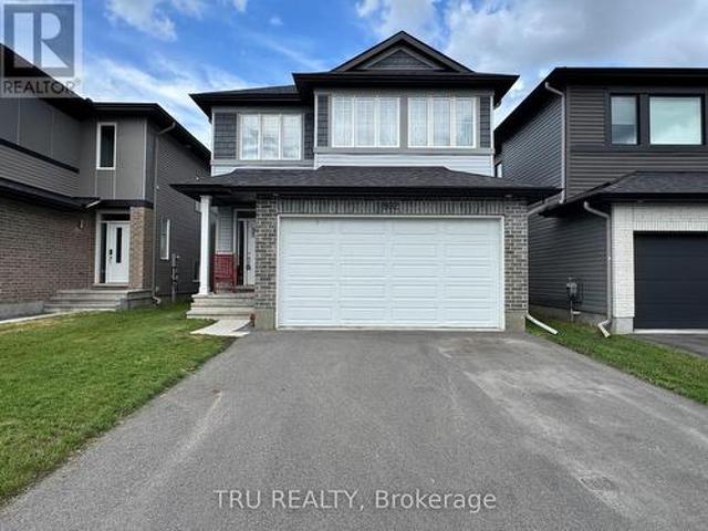 802 Sendero Way, Ottawa, ON, K2S 0Y9 house for lease | Listing ID X13440 | Royal LePage