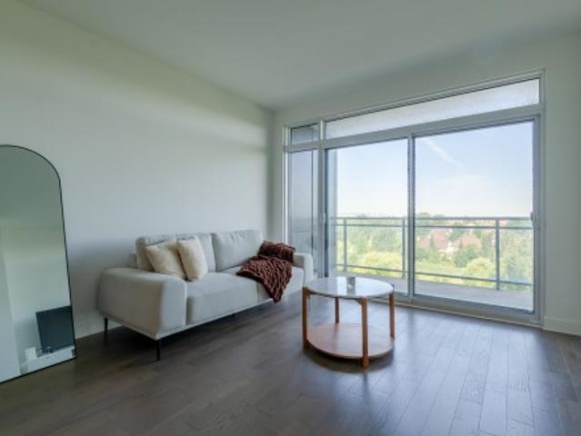 803 5 Boul. Du Quartier, Brossard, QC, J4Z 0R9 lease for lease | Listing ID 15725 | Royal LePage