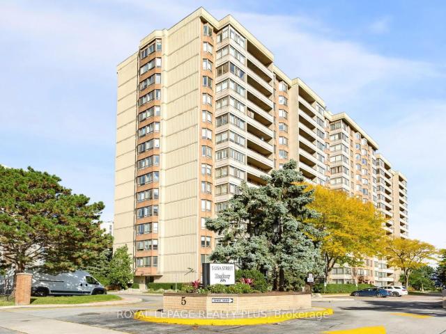803 5 Lisa Street, Brampton | 3+1Beds/2Bath, Condo, $559,990 | Condos. Ca