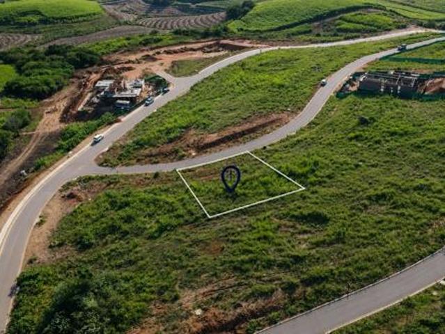 803 m² Land available in Seaton Estate