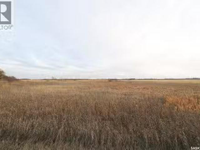 803 Main Street, Good Lake Rm No. 274, SK, S0A 0L0 vacant la.