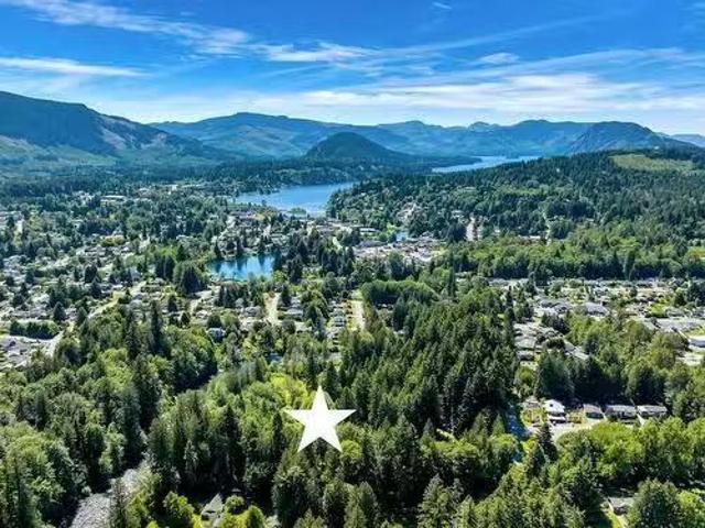 8045 8056 Greendale Rd, Lake Cowichan, BC, V0R 2G0 investmen.
