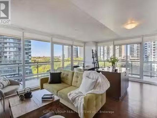 804 2230 Lake Shore Boulevard W, Toronto, ON, M8V 0B2 cond.