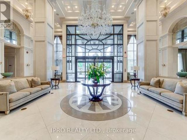 804 9 Jane Street, Vaughan, ON, L6A 0K1 condo for sale | Listing ID N12296 | Royal LePage