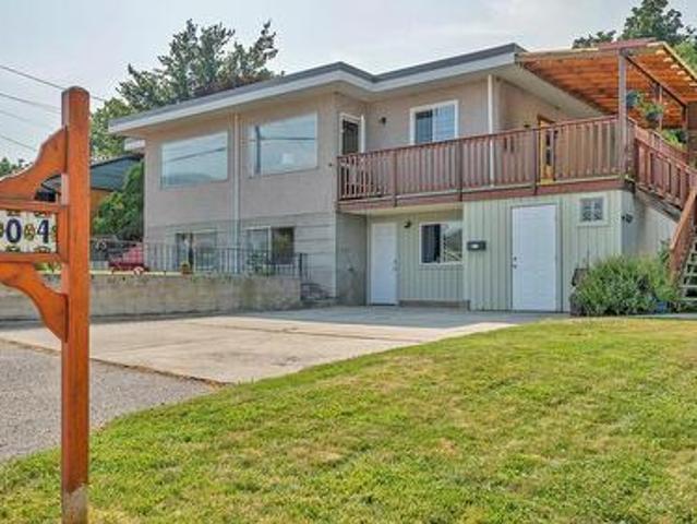 804 Ross Avenue, Penticton, BC, V2A 3A7 house for sale | Listing ID 10395 | Royal LePage